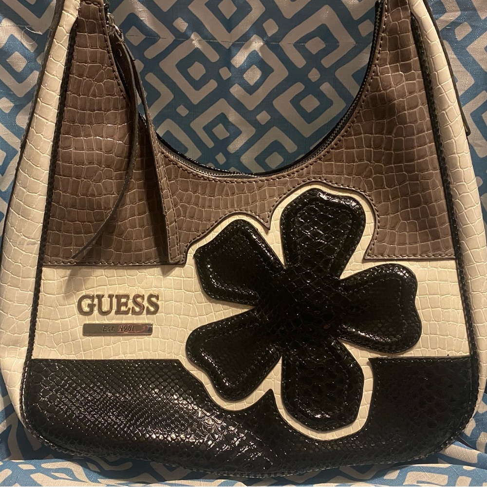 Guess bag